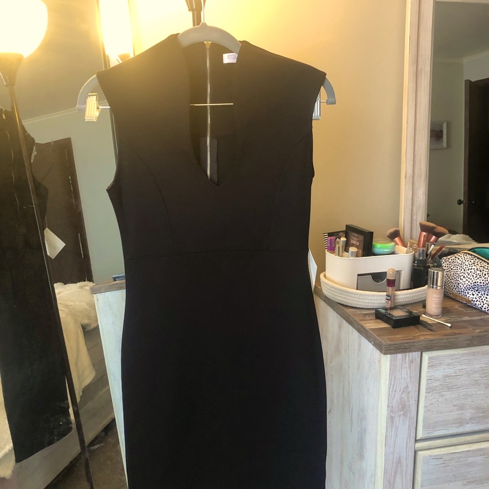 Little black dress. size small